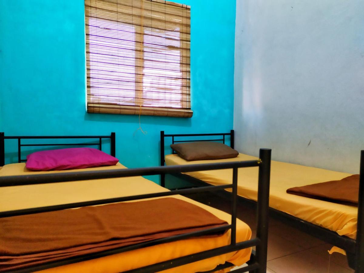 Rumah Teman Backpacker Semarang Zewnętrze zdjęcie